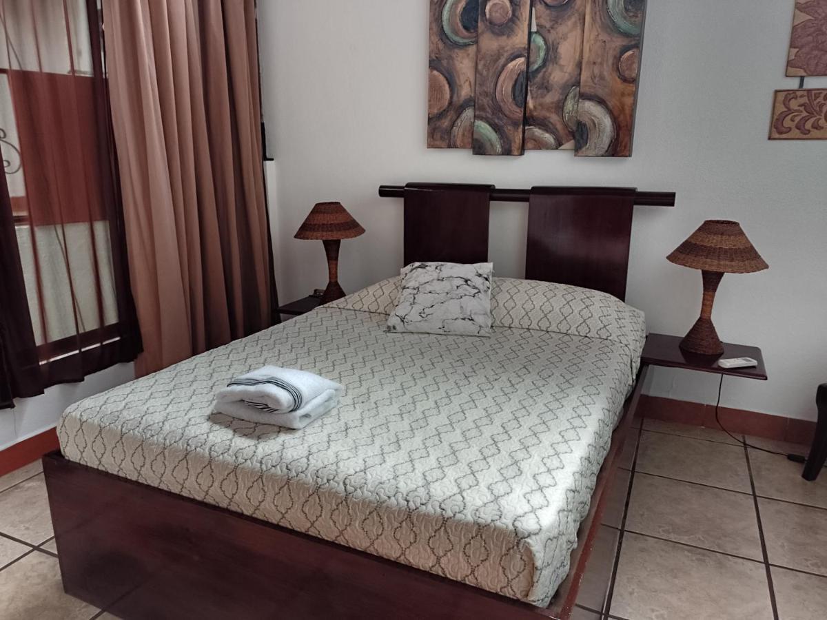 Natural Pacific Suites Мануель-Антоніо Екстер'єр фото
